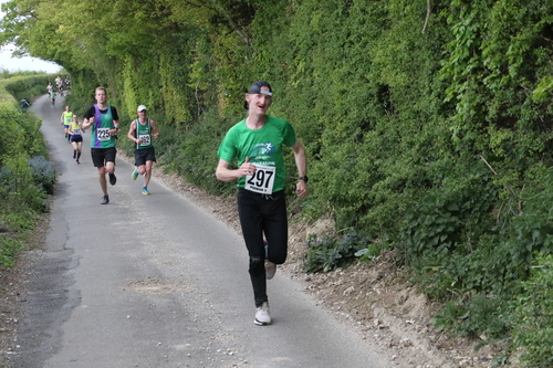 photo 1914 of a runner