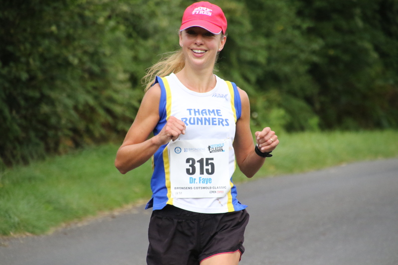 photo 1178 of a runner