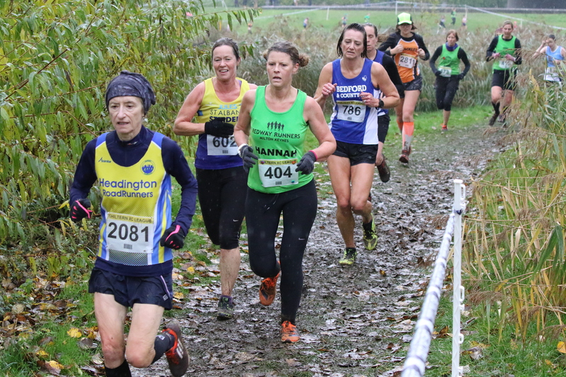 photo 1215 of a runner