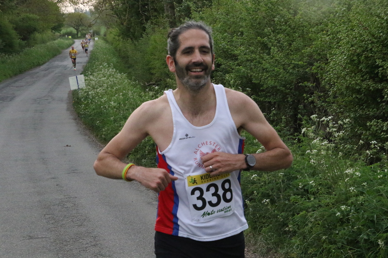 photo 0706 of a runner