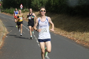 photo of the 1st male Oxfordshire club runner