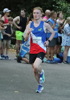 This photo is of Jonathan Davies. It was taken by runthrough